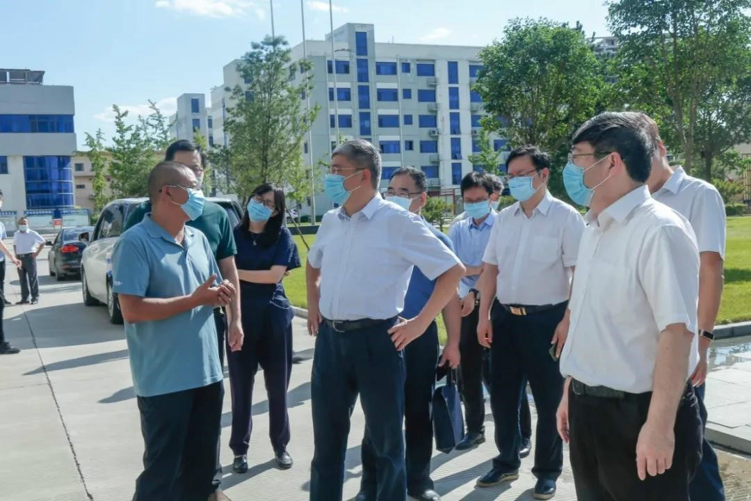 ������ó����˾��ݰ�ٳ�ɽҩҵ�������